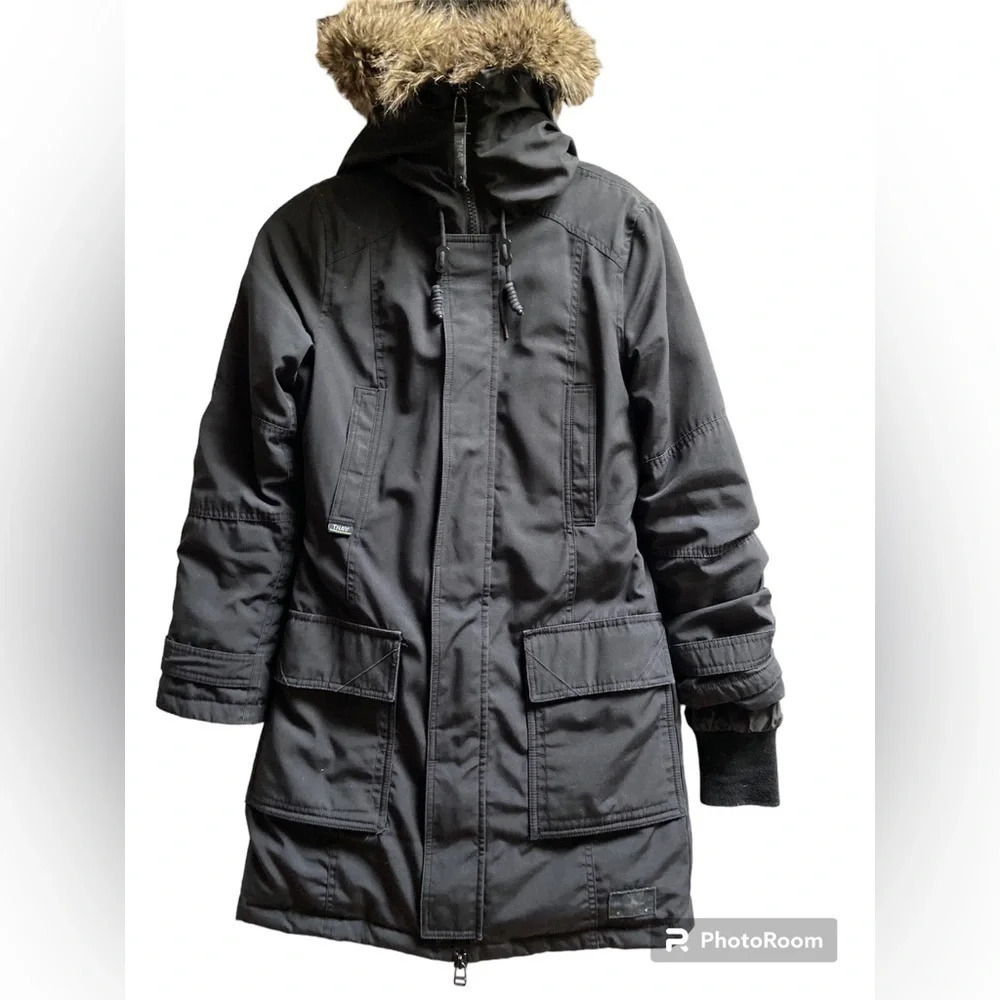 Aritzia TNA Bancroft Black Long Parka with removable faux fur hoodie Sz S